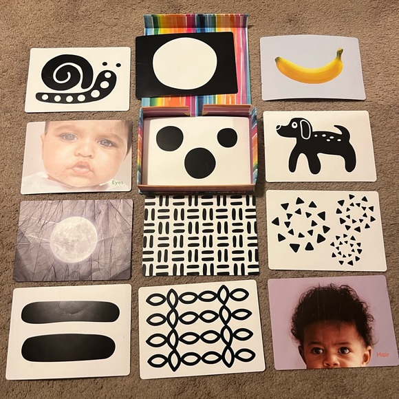 Lovevery things I see texture cards and extra cards - Picture 5 of 5